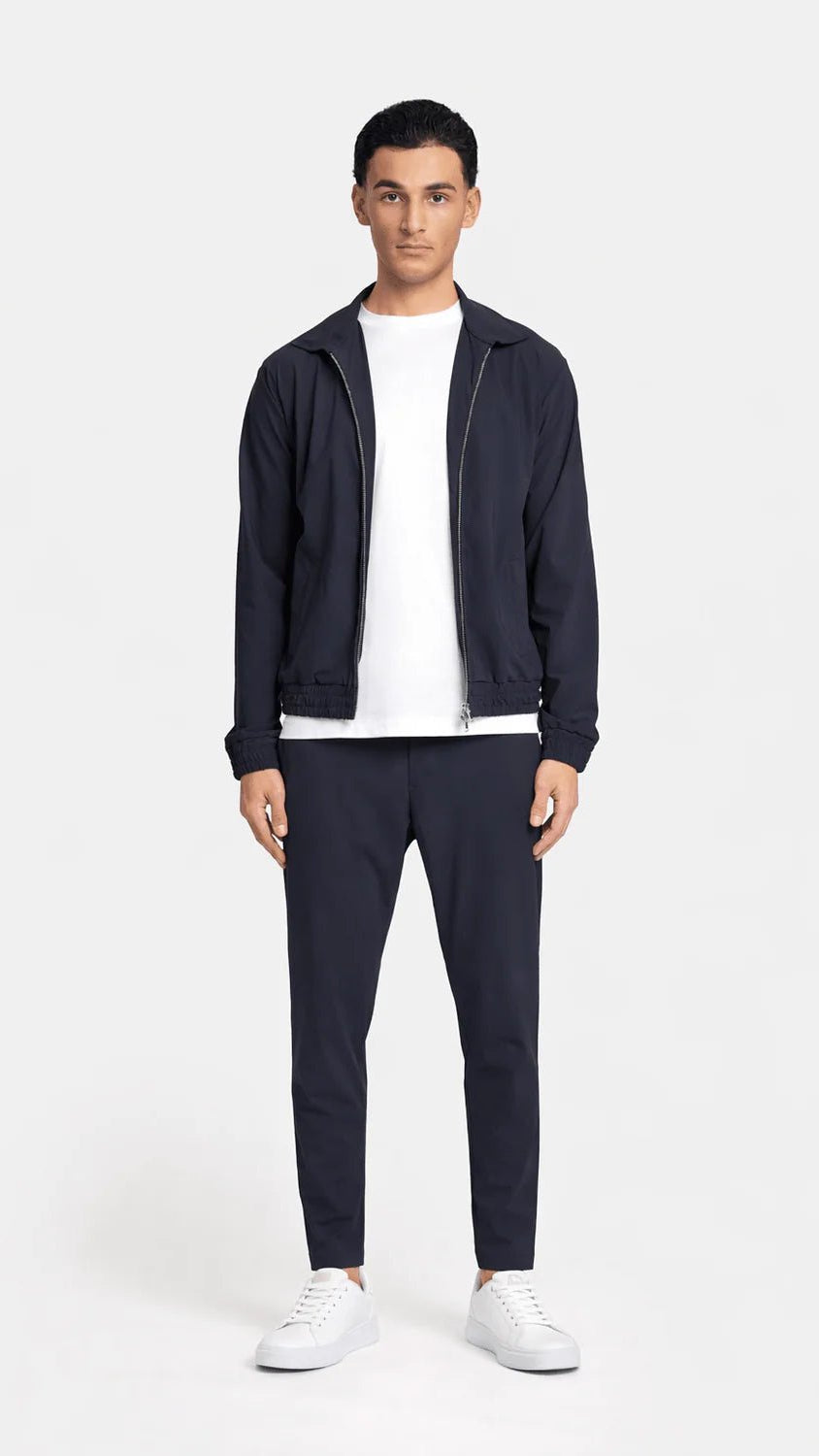 THE ATLAS SUIT - ANIQO